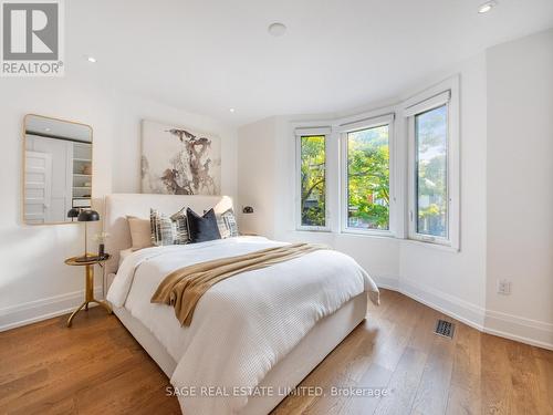 122 Langford Avenue, Toronto, ON - Indoor Photo Showing Bedroom