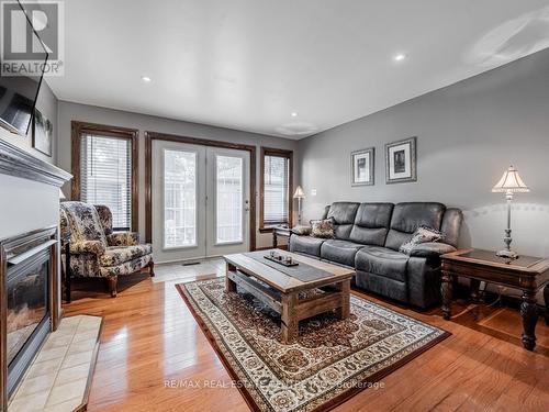 40 Grattan Street, Toronto, ON - Indoor Photo Showing Living Room With Fireplace