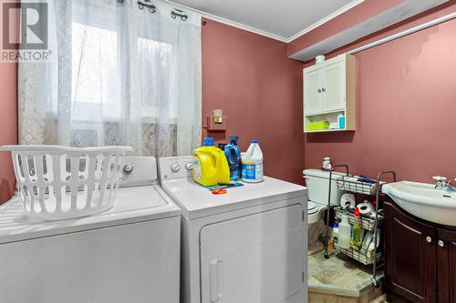 9 Pittman Place, Mount Pearl, NL - Indoor Photo Showing Laundry Room