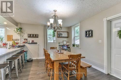 27 Union Street, Bayham (Vienna), ON - Indoor Photo Showing Dining Room