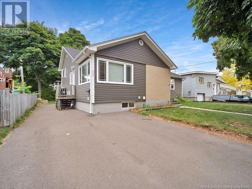 109 - 111 Hedgewood Drive, Moncton, NB - Outdoor