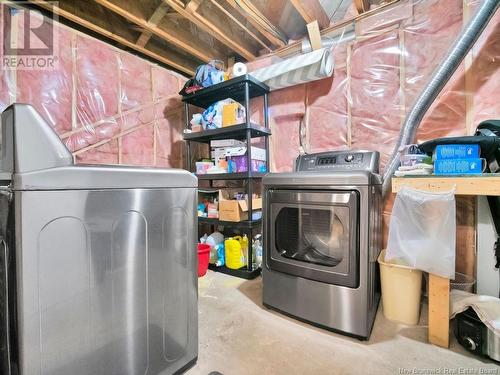 109 - 111 Hedgewood Drive, Moncton, NB - Indoor Photo Showing Laundry Room