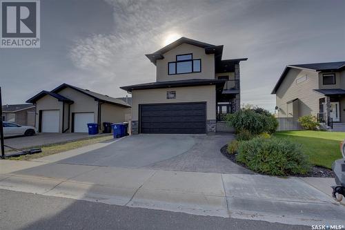 814 Rock Hill Lane, Martensville, SK - Outdoor With Facade