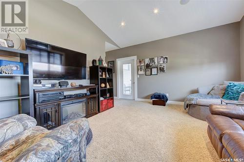 814 Rock Hill Lane, Martensville, SK - Indoor