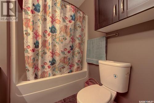 814 Rock Hill Lane, Martensville, SK - Indoor Photo Showing Bathroom