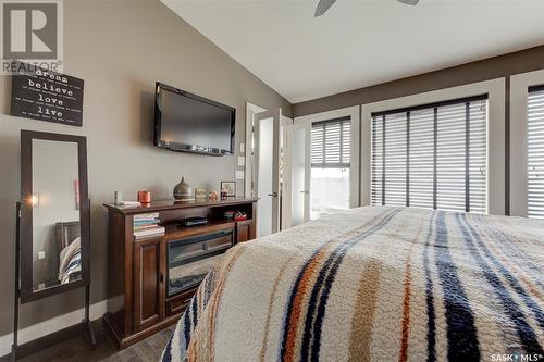 814 Rock Hill Lane, Martensville, SK - Indoor Photo Showing Bedroom