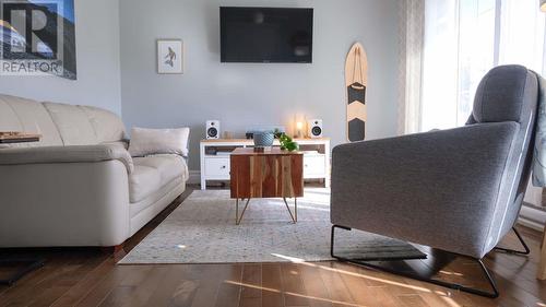 33 Kawaja Drive, Corner Brook, NL - Indoor Photo Showing Living Room