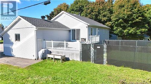 1304 St Joseph, Bathurst, NB - Outdoor