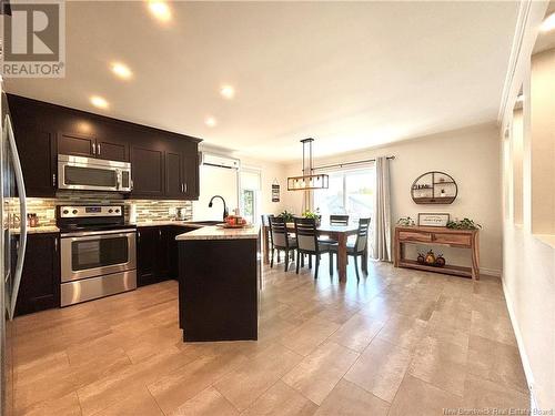 1304 St Joseph, Bathurst, NB - Indoor Photo Showing Kitchen With Stainless Steel Kitchen With Upgraded Kitchen