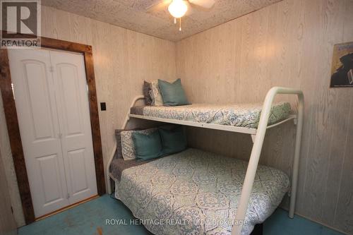 938 Siberia Road, Renfrew, ON - Indoor Photo Showing Bedroom