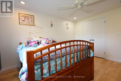 34486 Gore Road, South Huron (Stephen Twp), ON - Indoor Photo Showing Bedroom