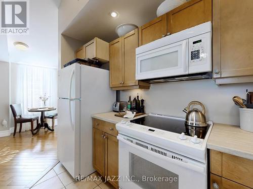 301 - 79 King Street, Cobourg, ON - Indoor Photo Showing Kitchen