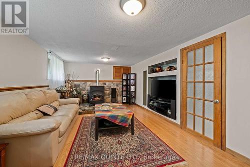 28 Catalina Drive, Quinte West, ON - Indoor Photo Showing Living Room With Fireplace