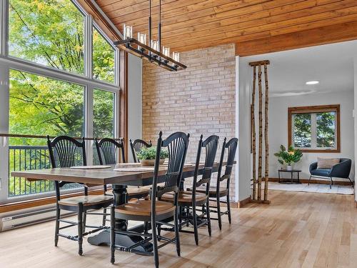 Dining room - 158 Rue De Bagot, Bromont, QC - Indoor Photo Showing Dining Room