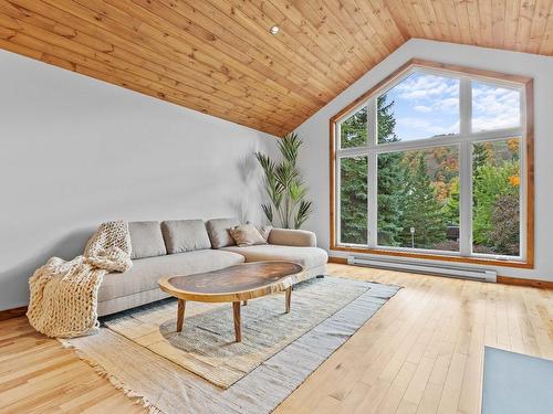 Living room - 158 Rue De Bagot, Bromont, QC -  With Exterior