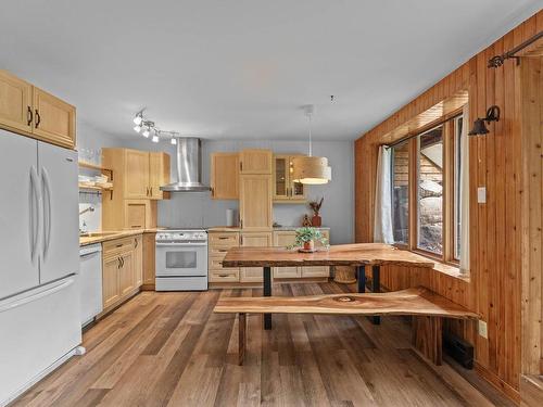 Kitchen - 158 Rue De Bagot, Bromont, QC - Indoor Photo Showing Kitchen