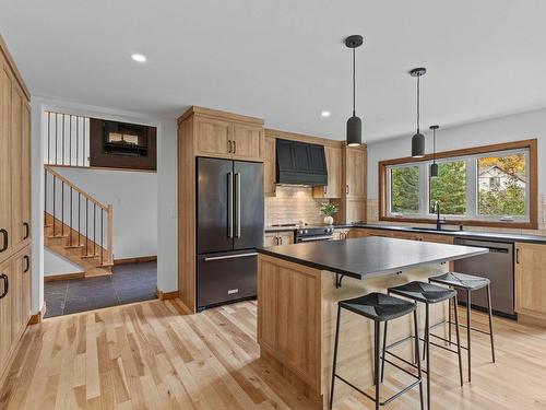 Kitchen - 158 Rue De Bagot, Bromont, QC - Indoor Photo Showing Kitchen