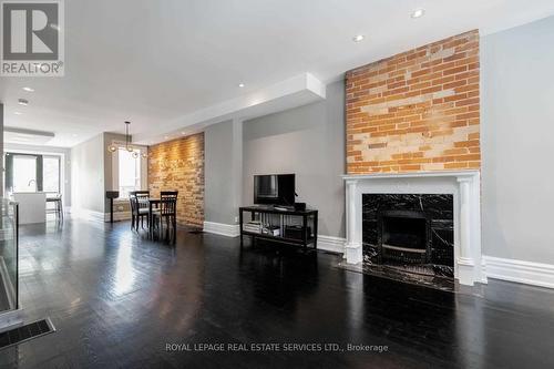 547 Dovercourt Road, Toronto, ON - Indoor Photo Showing Living Room With Fireplace