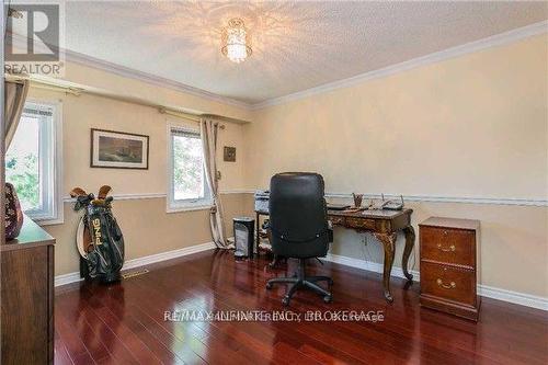 59 Oatlands Crescent, Richmond Hill, ON - Indoor Photo Showing Office