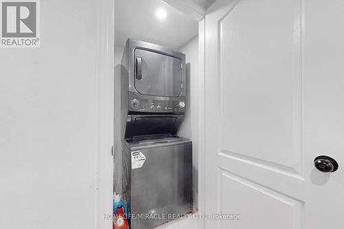 59 El Camino Way, Brampton, ON - Indoor Photo Showing Laundry Room