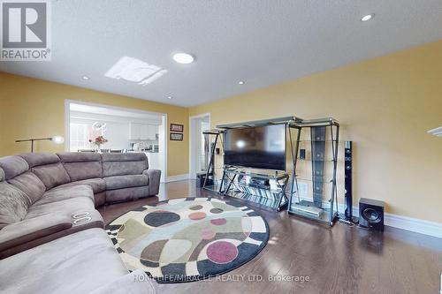 59 El Camino Way, Brampton, ON - Indoor Photo Showing Living Room