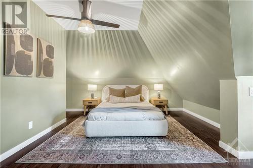 38 Foster Street, Ottawa, ON - Indoor Photo Showing Bedroom