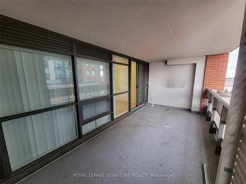 712-830 Lawrence Ave W, Toronto, ON - Outdoor With Balcony With Exterior