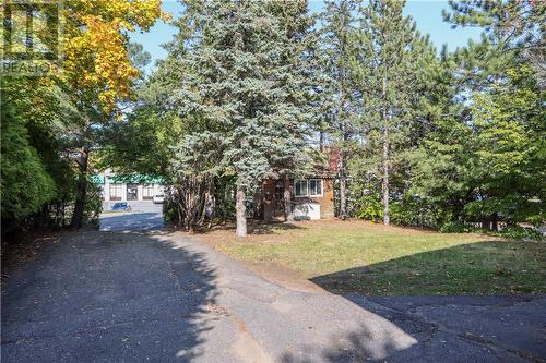 27 Nepahwin Avenue, Sudbury, ON - Outdoor