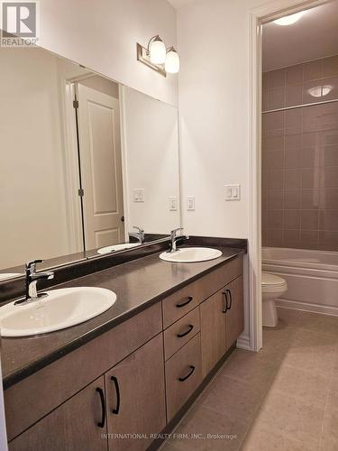 24 Mcbride Trail, Barrie, ON - Indoor Photo Showing Bathroom