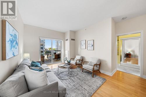 801 - 12 Rean Drive, Toronto, ON - Indoor Photo Showing Living Room