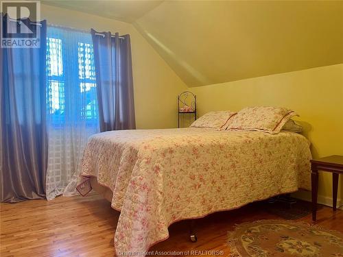 17 De Graeve Drive, Chatham, ON - Indoor Photo Showing Bedroom