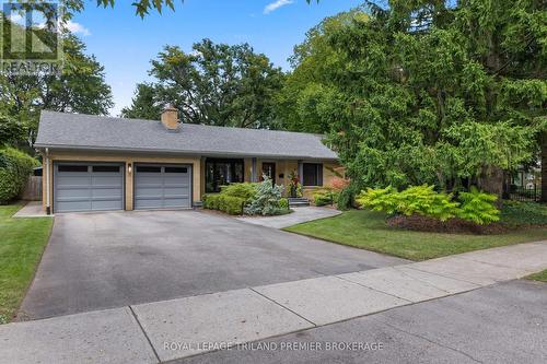 1630 Hillside Drive, London, ON - Outdoor With Facade