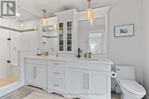 1630 Hillside Drive, London, ON - Indoor Photo Showing Bathroom