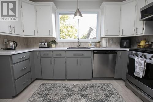 704 Third Lin E, Sault Ste. Marie, ON - Indoor Photo Showing Kitchen