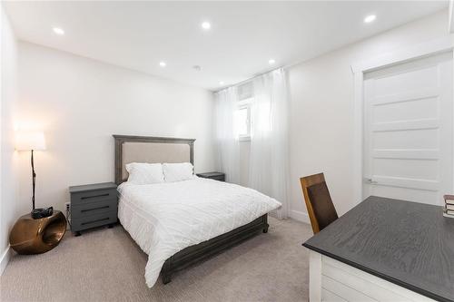 26 Prince Cove, East St Paul, MB - Indoor Photo Showing Bedroom