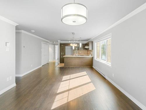 Living room - 2779 Rue Frégault, Laval (Chomedey), QC - Indoor Photo Showing Other Room