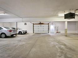 Garage - 