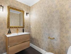 Powder room - 