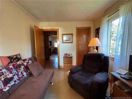 17 Old Airport Rd, Grand Manan, NB 