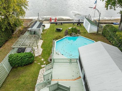 Vue sur l'eau - 703 Rue Maher, Clarenceville, QC - Outdoor With Above Ground Pool