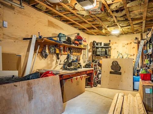 Garage - 312  - 314 Ch. Duplessis, Lac-Supérieur, QC - Indoor Photo Showing Basement