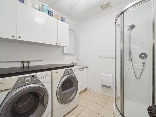 Salle de lavage - 1218 Rue Nancy, Saint-Jérôme, QC - Indoor Photo Showing Laundry Room