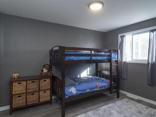 522 Thorndale Crescent, Thunder Bay, ON - Indoor Photo Showing Bedroom