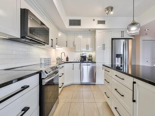 Kitchen - 630-25 Prom. Des Îles, Laval (Chomedey), QC - Indoor Photo Showing Kitchen With Upgraded Kitchen