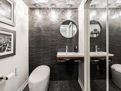 Powder room - 