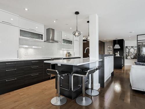 Kitchen - 201-361 Rue Jacques-Lavigne, Sainte-Thérèse, QC - Indoor Photo Showing Kitchen With Upgraded Kitchen