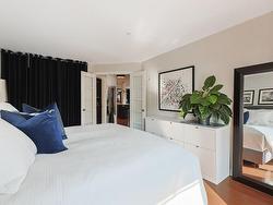 Master bedroom - 