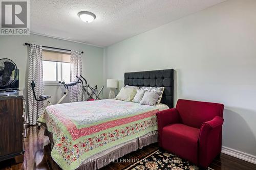 108 Silk Drive, Shelburne, ON - Indoor Photo Showing Bedroom