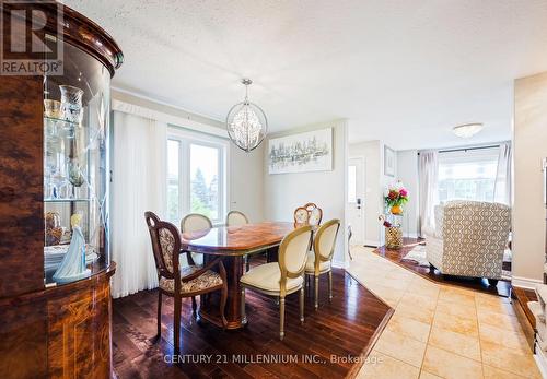 108 Silk Drive, Shelburne, ON - Indoor Photo Showing Dining Room