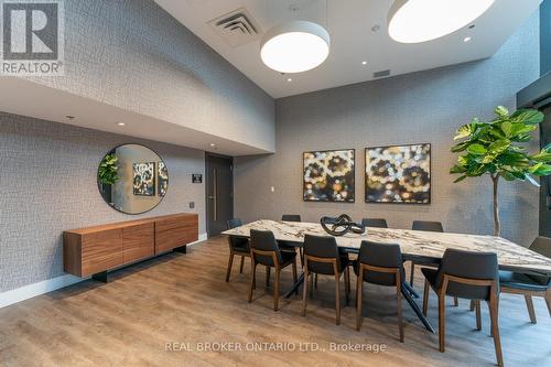 907 - 8 Hughson Street N, Hamilton, ON - Indoor Photo Showing Dining Room